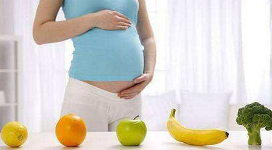 都說補鈣就要多喝骨頭湯,孕媽一人吃兩人補,這樣的說法并不科學