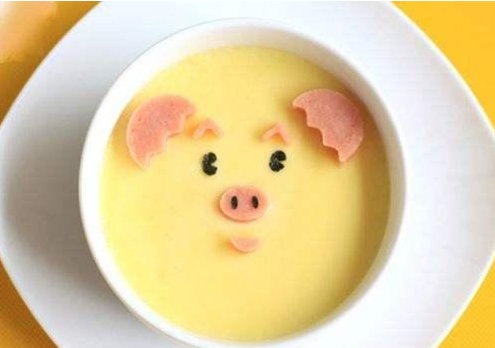 好心辦壞事！媽媽總是覺得寶寶輔食清淡，忍不住想往里加點鹽