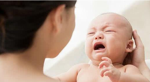 一哭就容易背氣!家中有這樣的寶寶,父母最應該知道這些護理知識